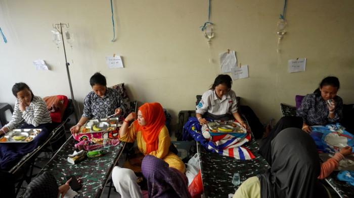 Sejumlah pelajar diduga keracunan Makanan Bergizi Gratis (MBG) dirawat di Rumah Sakit Umum Daerah (RSUD) Cililin, Kabupaten Bandung Barat, Jawa Barat, Kamis (25/9/2025).