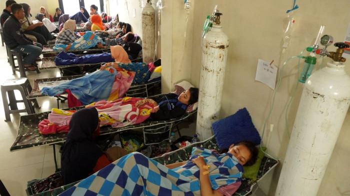 Sejumlah pelajar diduga keracunan Makanan Bergizi Gratis (MBG) dirawat di Rumah Sakit Umum Daerah (RSUD) Cililin, Kabupaten Bandung Barat, Jawa Barat, Kamis (25/9/2025).