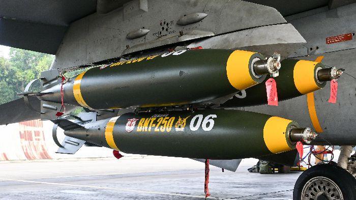 2DAHANA - PT Dahana sukses melaksanakan uji coba operasional