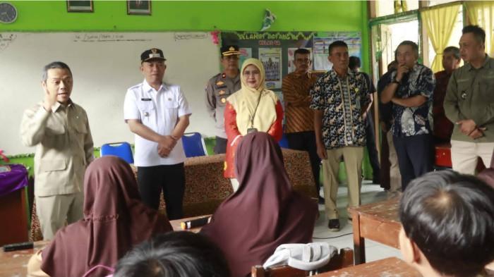 2KUNJUNGAN KERJA - Wabup Sukabumi H. Andreas menyambut baik Kunjungan Kerja Wakil Menteri