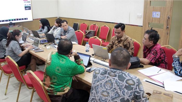 2Kanwil Kemenkum Jabar Bersama Pemkot Tasikmalaya Harmonisasikan 2 Raperwal Tentang Insentif