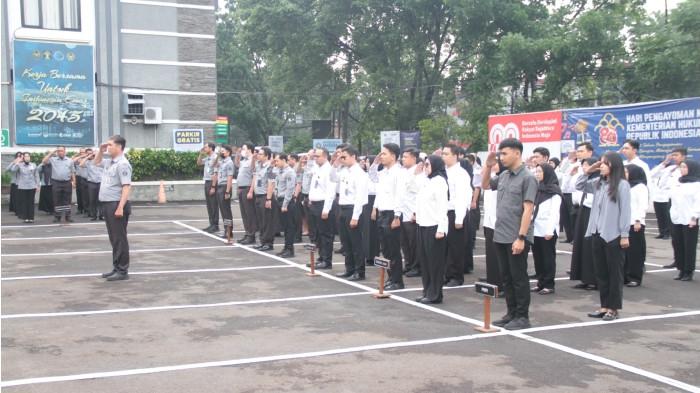 2Kemenkum Jabar Gelar Apel Sinergi, Kakanwil HAM Sampaikan Amanat Soal Toleransi
