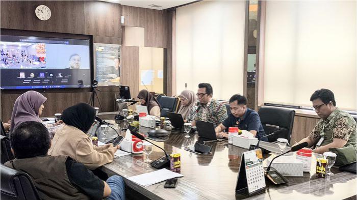 2Kemenkum Jabar Pastikan Raperda Pasar Swalayan Kota Bogor Implementatif  Tak Tabrak Aturan Tinggi