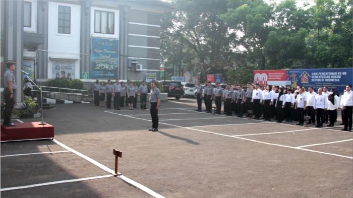 2Melalui Amanat Apel Pagi, Kemenkum Jabar Tekankan Pentingnya Tugas dan Tanggung Jawab Dalam Bekerja