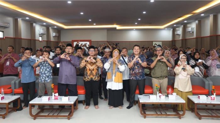 2Netty Prasetiyani sosialisasi Program Makan Bergizi Gratis di Aula Gedung Yayasan Cordova