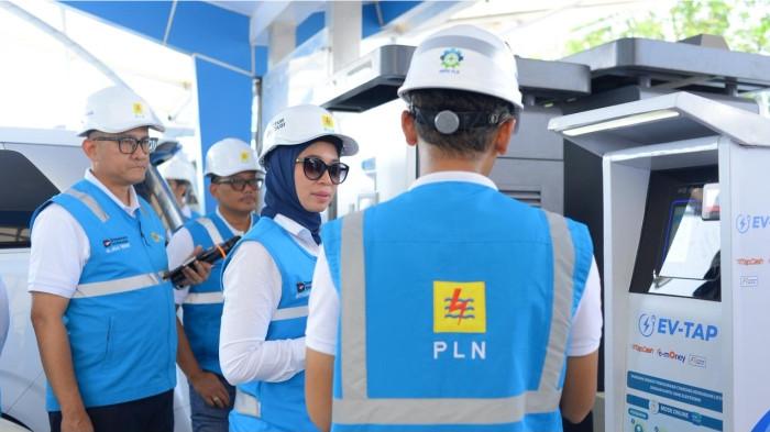 2PLN - Direktur Distribusi PT PLN (Persero), Arsyadany Ghana Akmalaputri
