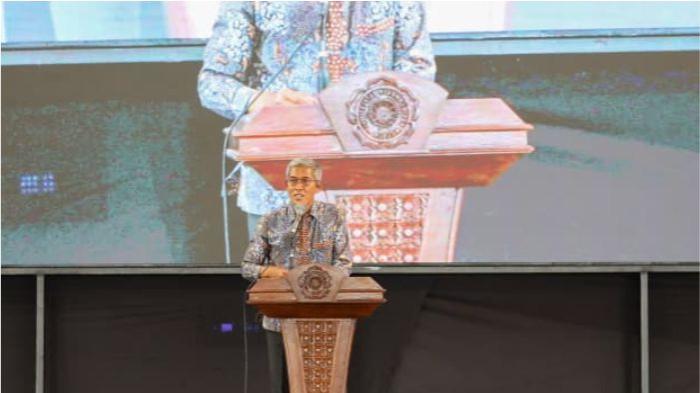 2Pemprov Jateng hingga kini masih melakukan pengkajiaagi SMA/SMK pada Sabtu (22/11).