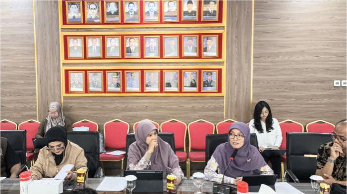 3Kemenkum Jabar Pastikan Raperda Pasar Swalayan Kota Bogor Implementatif  Tak Tabrak Aturan Tinggi