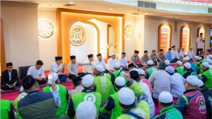 3Meneladani Nabi, Ribuan Driver Gojek Doakan Persatuan Indonesia