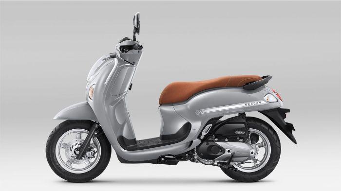 4 PT Astra Honda Motor (AHM) menghadirkan penyegaran pada New Honda Scoopy