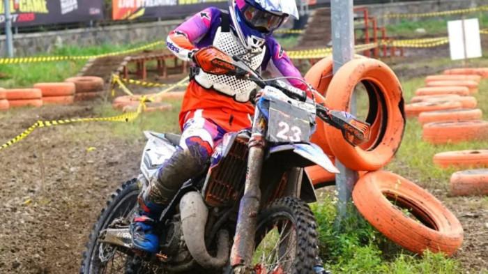 Aksi rider