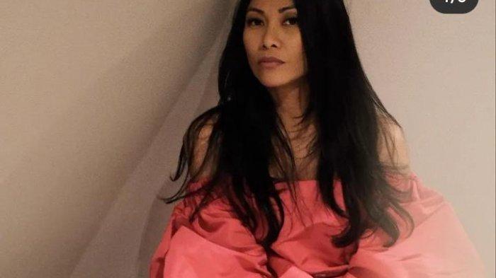 Anggun C Sasmi Akan Nyinden di Paris,Tunjukkan Momen Latihannya di KBRI Paris