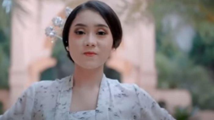Chord Lagu Inget Ka Mantan Versi Azmy Z, Lagu Sunda Populer, Lengkap dengan Liriknya