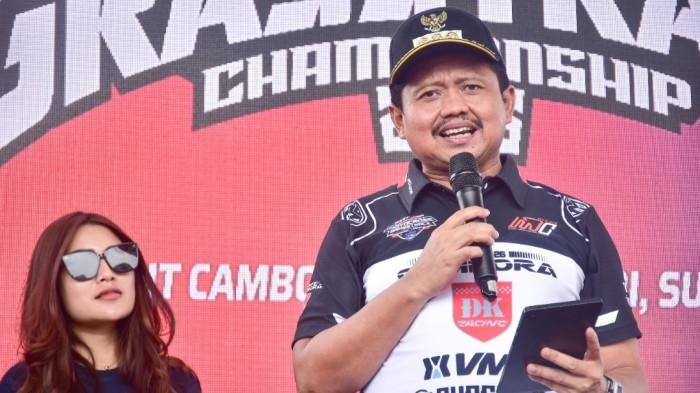 Kejurda Motocross di Sumedang, Bupati Dony Ahmad Munir : Gerakkan Ekonomi