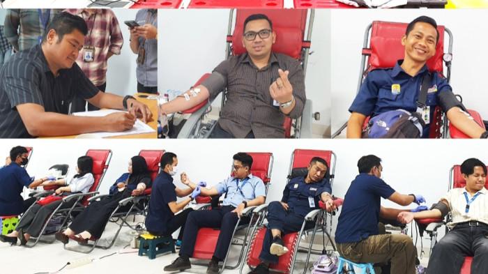 DONOR DARAH - Sebagai wujud nyata kepedulian sosial terhadap sesama, PT Indomarco Prismatama (Indomaret) Cabang Bandung 2 menggelar kegiatan donor darah pada Senin, 13 April 2026. Bertempat di Lantai 3 Gedung Galunggung, Kantor Indomaret Bandung 2, Cicalengka.