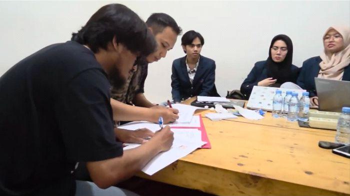 Gambar 3 dan 4. Dokumentasi PKM LP2M Universitas Widyatama