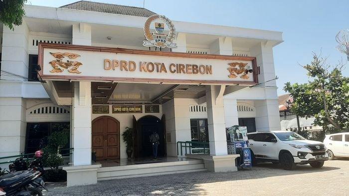 DPRD Kota Cirebon Dorong Optimalisasi 40 LPK, Persiapan Tenaga Kerja Hadapi Revolusi Industri 4.0