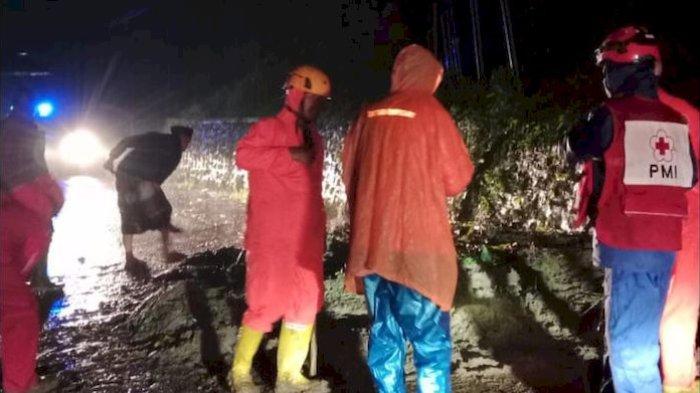 Pemudik Harus Waspada Potensi Cuaca Ekstrem, Tadi Malam, Tebing di Cigendel Sumedang Longsor