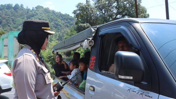 Kapolres Subang Beri Imbauan Larangan dan Bahaya Gunakan Mobil Bak Terbuka Mengangkut Orang