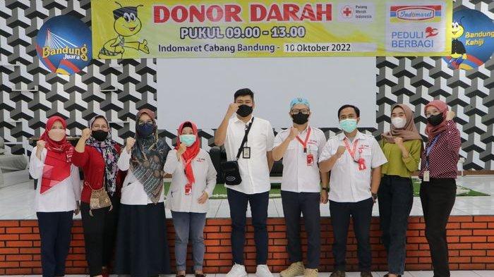 Indomaret Kerjasama PMI Kota Bandung Gelar Donor Darah, Terkumpul 70 Labu Darah