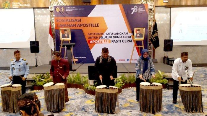 Kanwil Kemenkumham Jabar Sosialisasikan Layanan Apostille di Kab. Bandung Barat
