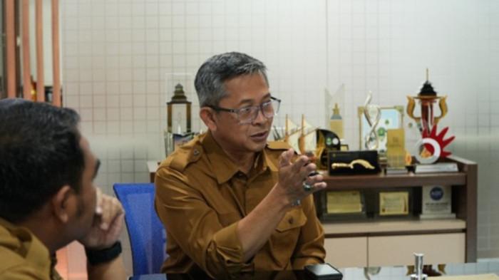 Kepala DPMD Jawa Barat Drs. Mochamad Ade Afriandi, M.T.
