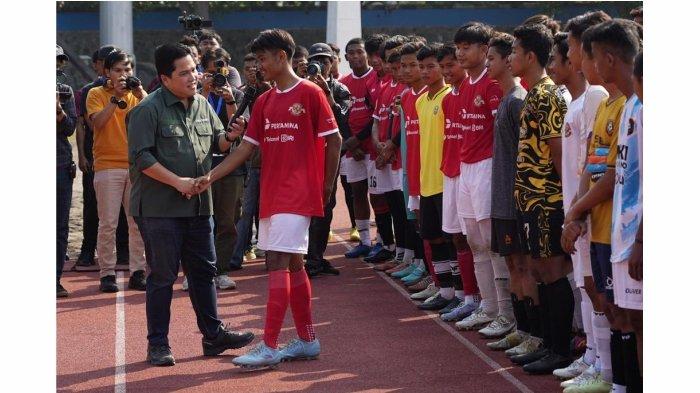 Erick Thohir Hadirkan Beragam Program Konkret Bantu Kesejahteraan Pesepak Bola