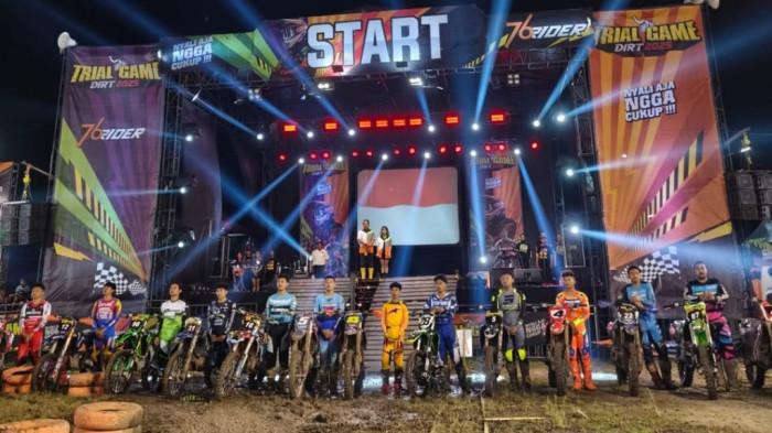 Lagu Indnesia Raya di Trial Game Dirt 2025 Kota Bandung