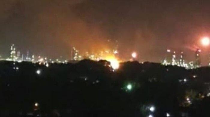 NGERINYA Detik-detik Ledakan Kilang Pertamina Dumai, Suara Keras, Kaca Rumah Pecah, Tanah Bergetar