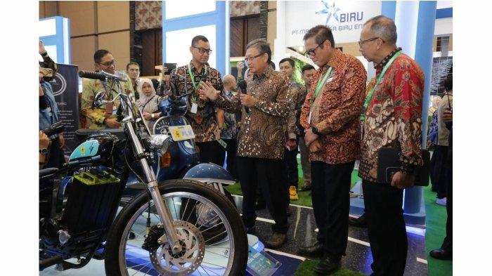 Menteri ESDM dan PLN Ajak Masyarakat Beralih ke Kendaraan Listrik Lewat Motor Konversi