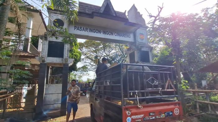 PASAR HEWAN PURWAKARTA