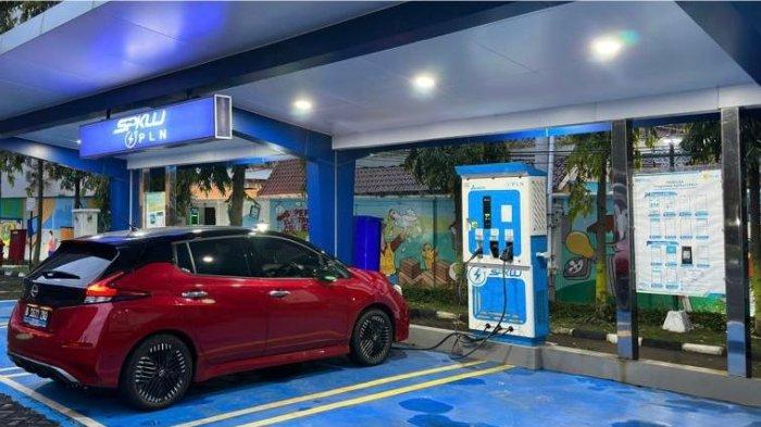 Perkuat Ekosistem Kendaraan Listrik, PLN Gandeng 4 Perusahaan Bangun Charging Station