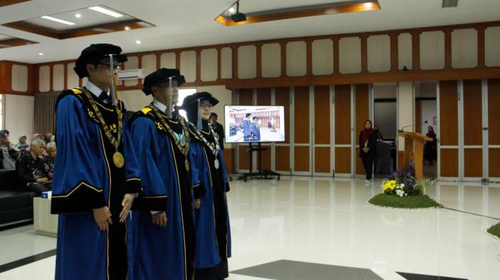 GURU BESAR - Pengukuhan Prof. Dr. Ing. Yuliadi Ardani, M.Sc., IPU sebagai guru besar.