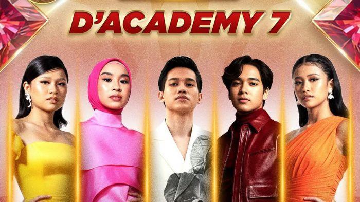 D ACADEMY 7 - Peserta D Academy 7 yang tampil di babak Top 5 Show dengan tema 