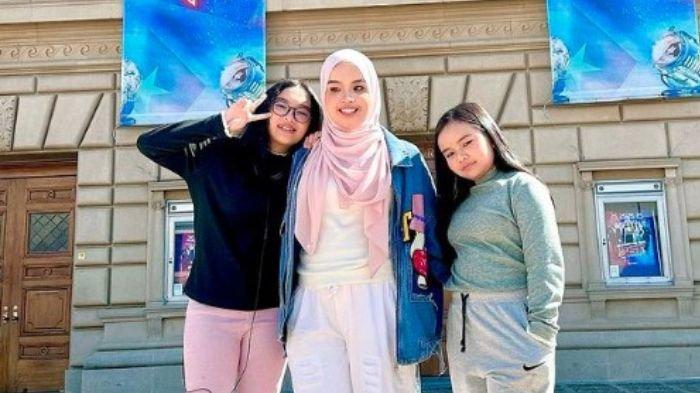 2 Hari Lagi Tampil di Live Show AGT 2023, Putri Ariani Sumringah Disusul Kedua Adik ke Los Angeles