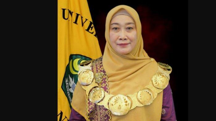 Sosok Sri Indarti Rektor Unri Laporkan Mahasiswa Pakai UU ITE, Lalu Dicabut, Tak Terima Dikritik