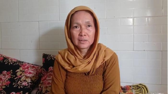 Yayah (53) ibu Dina Oktaviani curhat pilu dan geram pengakuan pelaku Heryanto