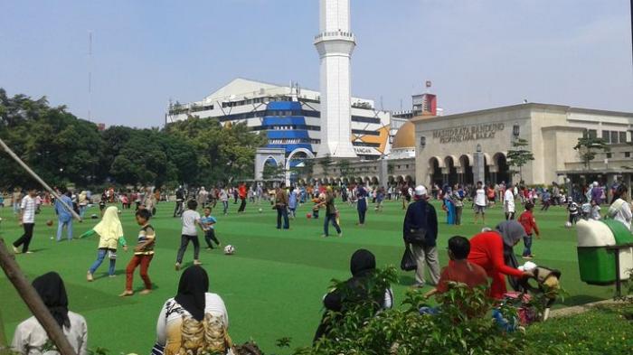 Pengunjung Taman Kota Melonjak, Diskamtam Terjunkan Park Ranger