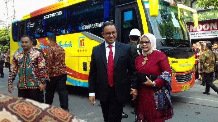 Anies Baswedan Diteriaki 'Huuuu' Oleh Ibu-ibu di Acara Nikahan Kahiyang-Bobby, Kenapa ya?