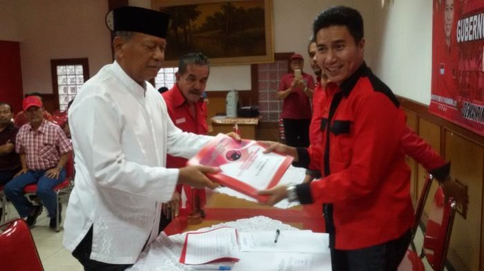Sutrisno Jadi Pendaftar Cagub Pertama di PDIP Jabar