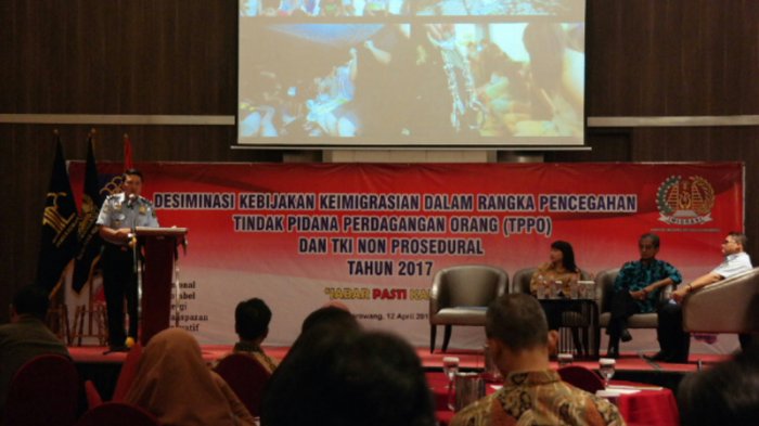 Antisipasi TPPO, Imigrasi Karawang Tolak 25 Pemohon Paspor