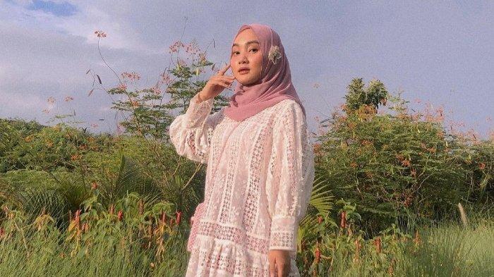Kondisi Terbaru Fatin Shidqia yang Terpapar Covid-19, Lepas Selang Oksigen, Makan Ditemani Arafah