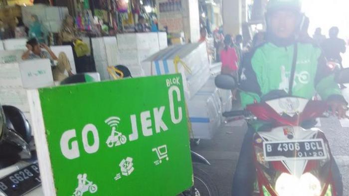 Pengemudi Go-Jek Bandung Tetap Beroperasi