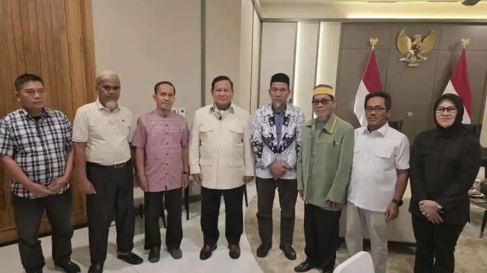 guru di luwu utara dipecat karena bantu guru honorer