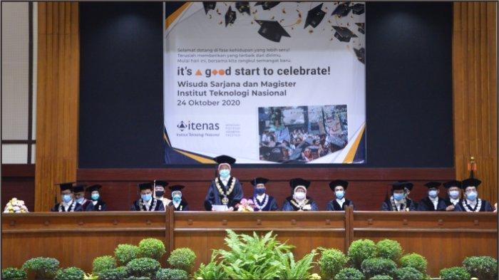 ITENAS Bandung Mewisuda 692 Lulusannya Secara Virtual