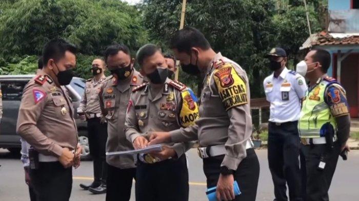 Cek Jalur Menjelang Bulan Puasa, Polres Garut Temukan Beberapa Titik Jalan Perlu Perbaikan