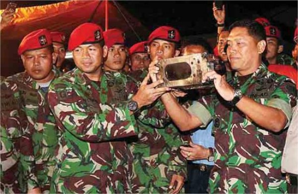 Tiga Sebab Pesawat Sukhoi Menabrak Gunung Salak