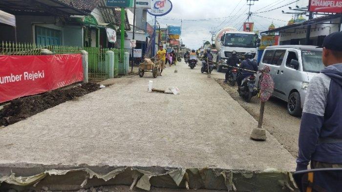 Habis Kontrak, Proyek Perbaikan Jalan di Selatan KBB Terhenti, Pemda Tunggu Rekomendasi dari Pemodal