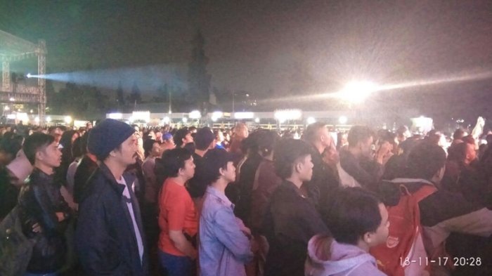 Tak Sabar Nantikan Penampilan Piyu Cs, Penonton: Padi. . . Padi. . .