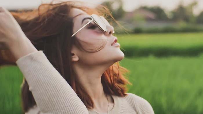 Penyanyi Liza Aditya